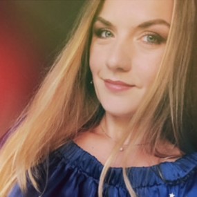 Комазава Мария